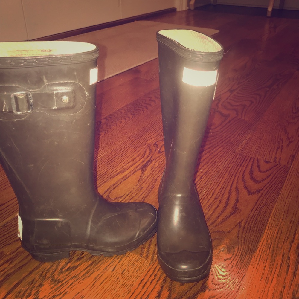 Rain boots